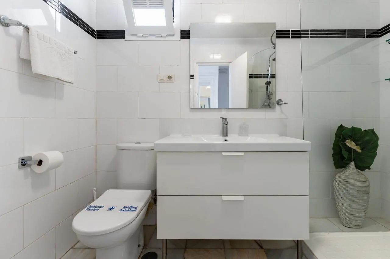 Dona Lola Micaela Beach Front Duplex Apartment With Open Sea And Beach Views Located Between Marbella And Fuengirola - Costa Del Sol - Cs148 ミハス 0*,